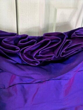 Marisa Baratelli Thai Silk Iridescent Royal Purple Gala Gown Size 6